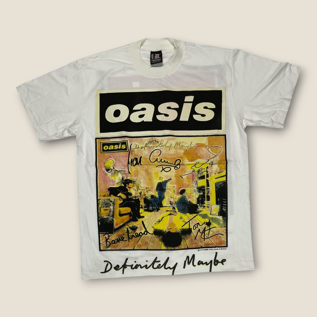 เสื้อวง Oasis "Definitely Maybe" 90s Britpop Vintage Style