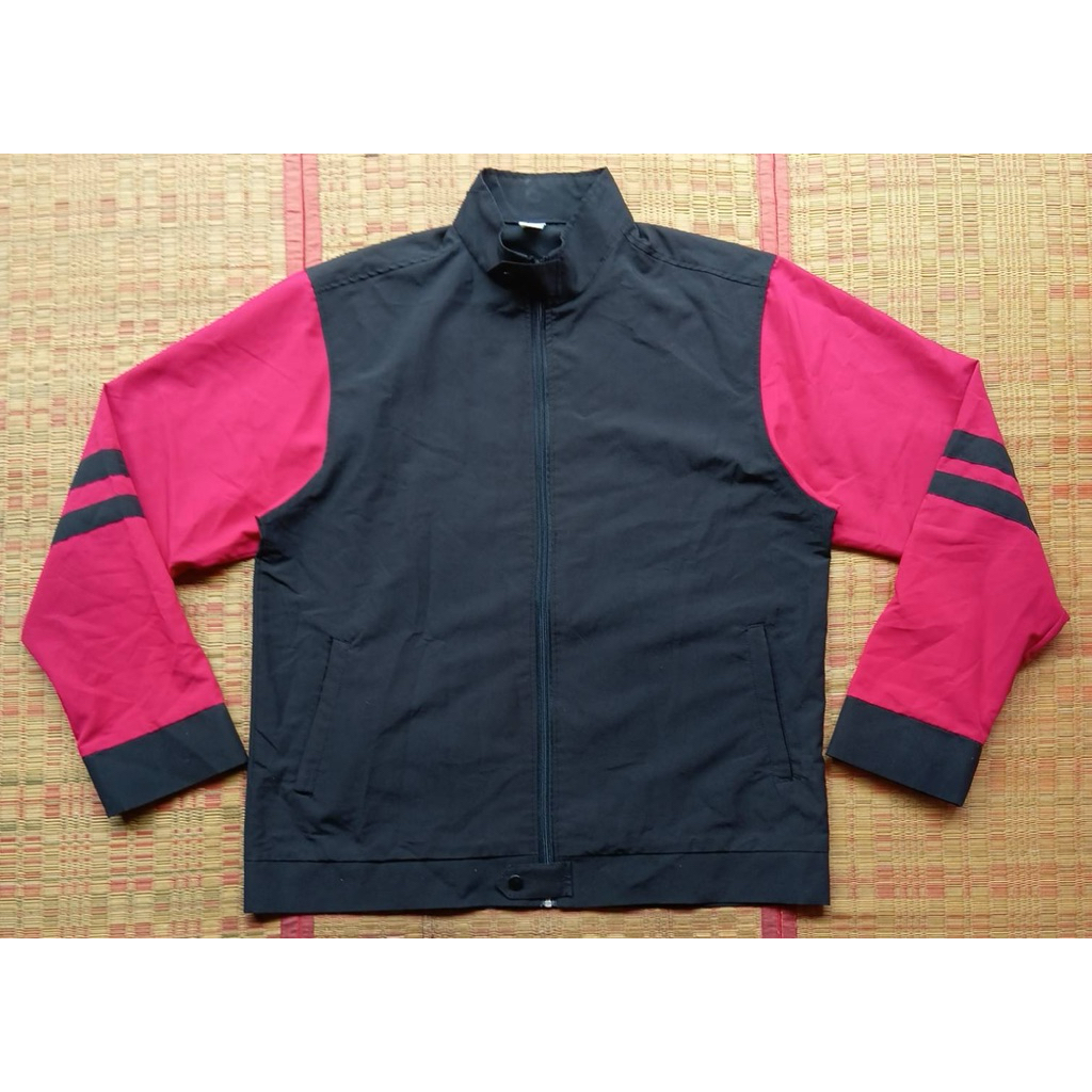 เสื้อแจ็คเก็ต KFC Delivery