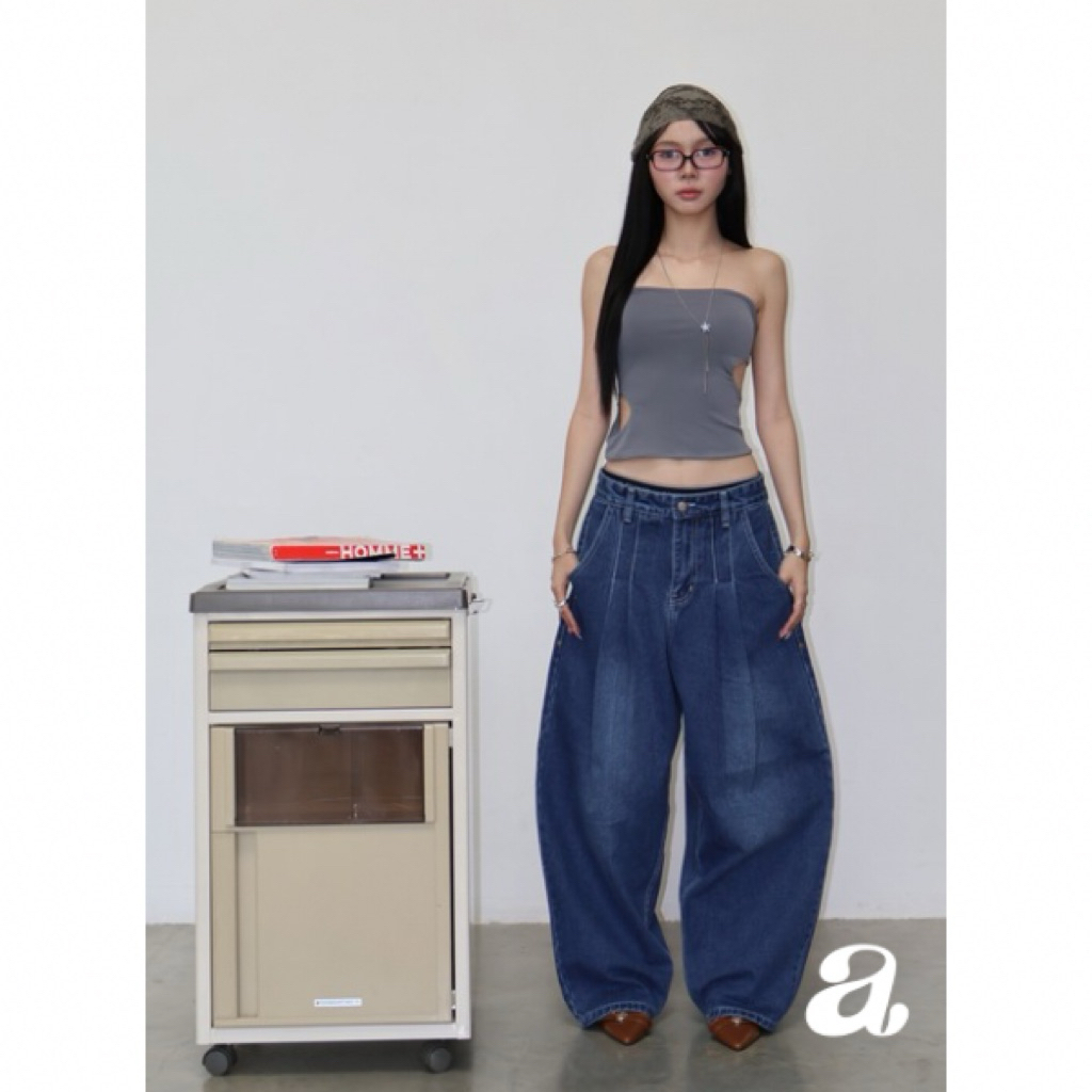 Ame.co.th | Ame Super Balloon Pleat Jeans | กางเกงยีนส์ทรงบอลลูน ดีเทลจีบ เบลล์หลัง ผ้ายีนส์หนา 13oz ทรง Unisex
