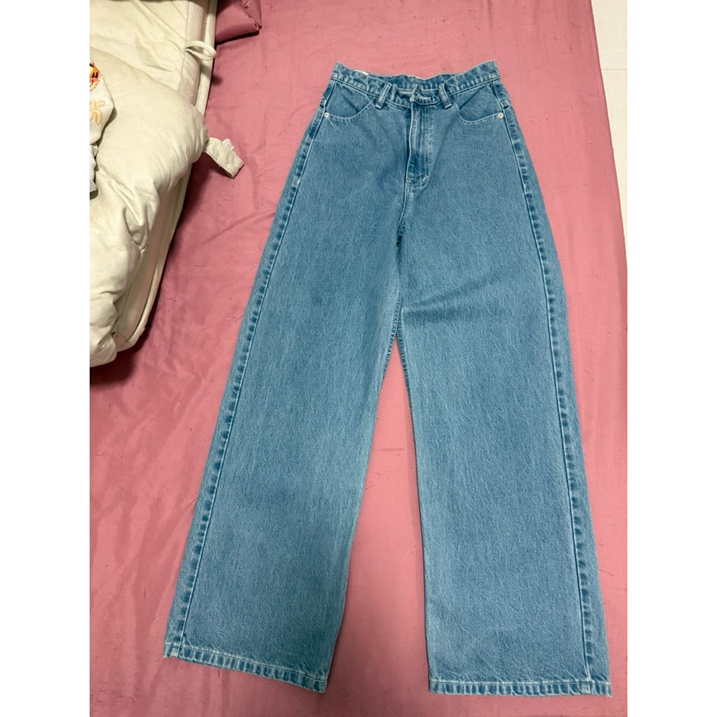 ส่งต่อกางเกงยีนส์ Merge ไซส์M เอว 27-28 ไม่มีตำหนิ