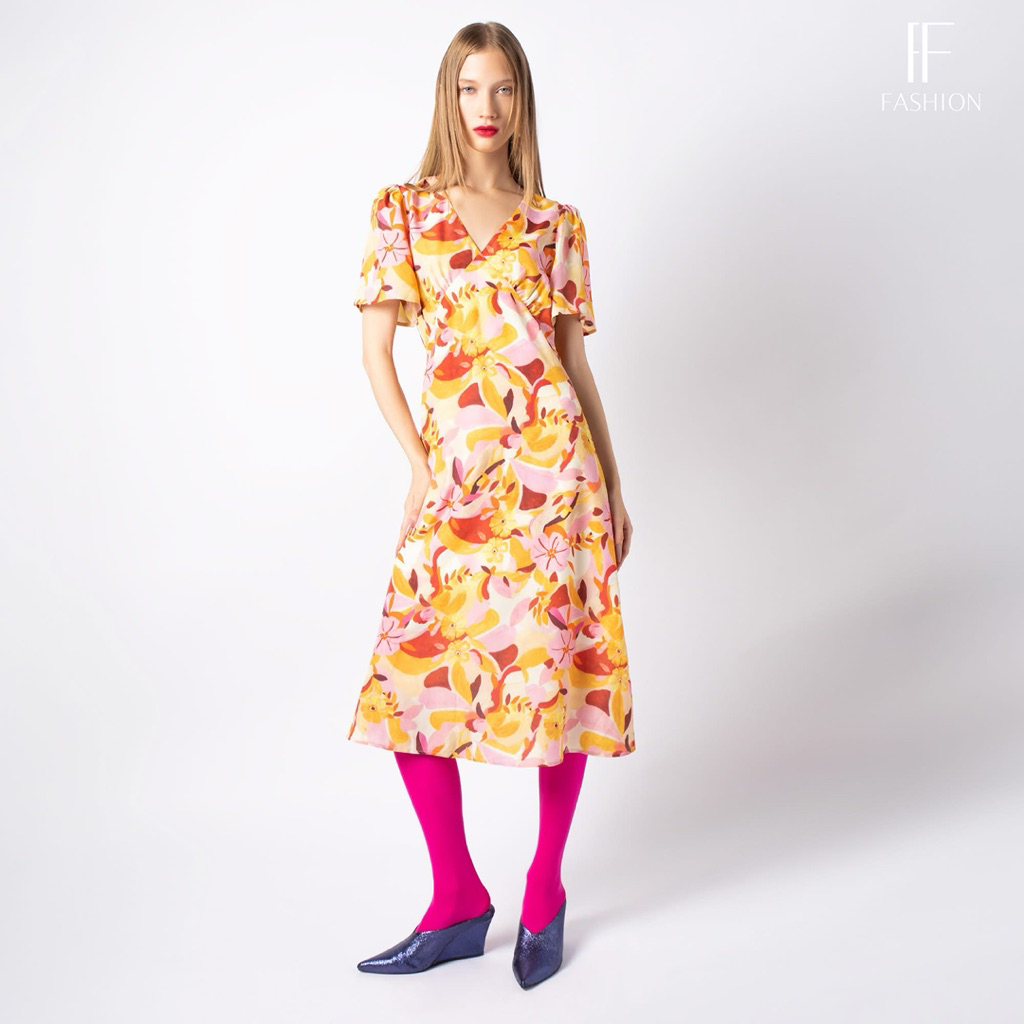 เดรสยาวคอวี ลายดอกไม้ FFashion มือ 2 size M