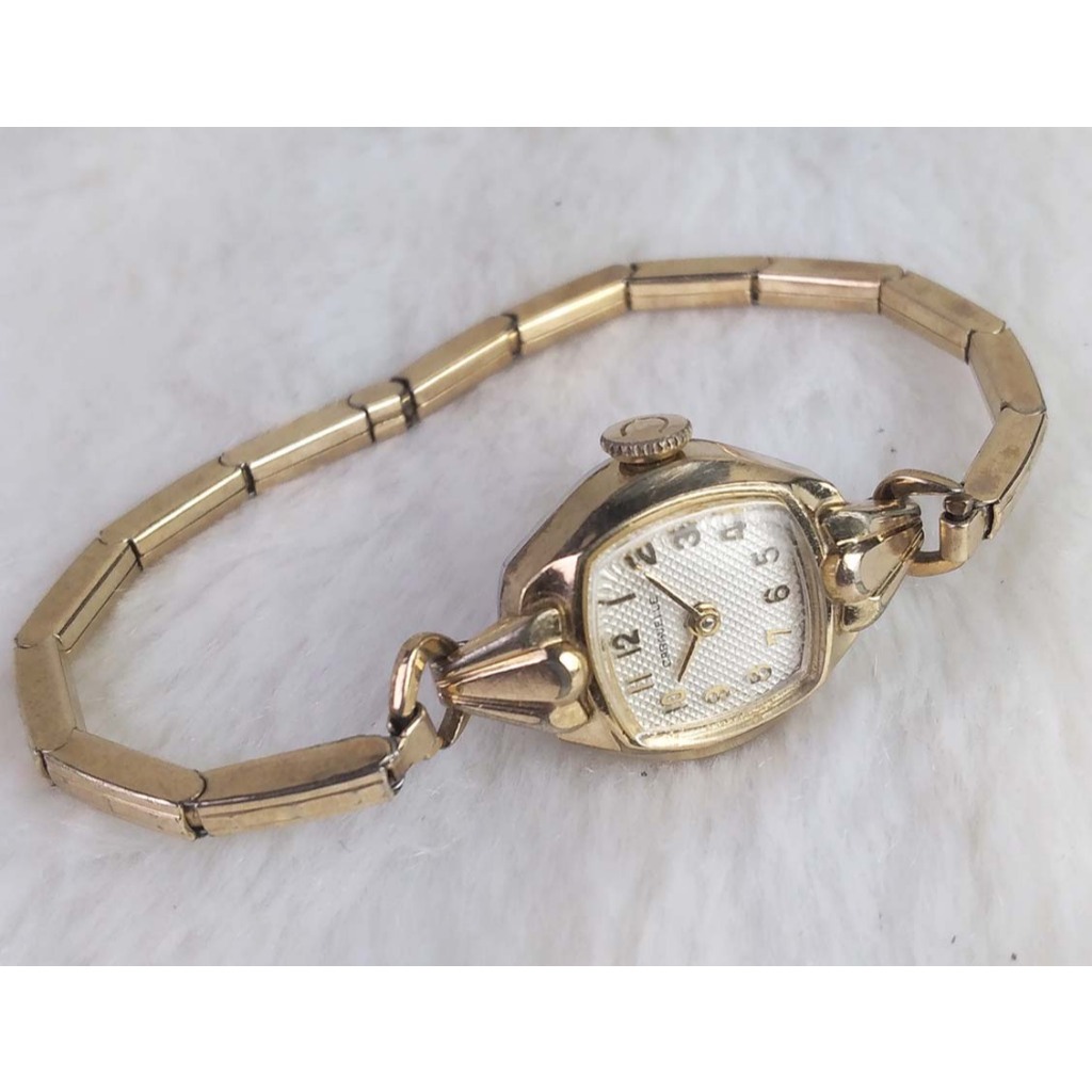 200505R590-CARAVELLE By BULOVA ระบบไขลาน