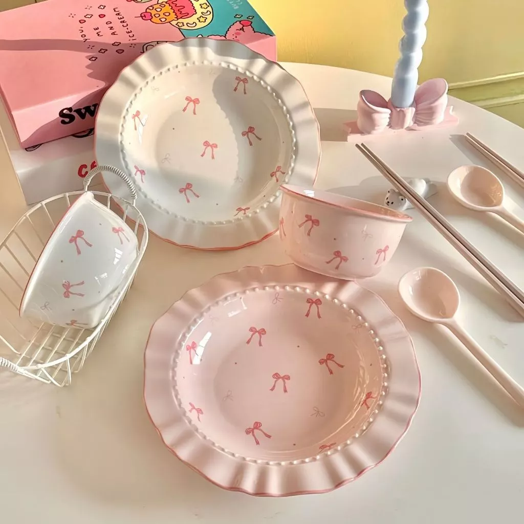 【Direct shipping】Plate Ceramic Tableware Rosy Bow Sweet And Gentle Collection Cute Bow Pattern