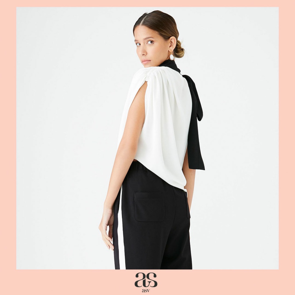 [asv ss23] Bria Bowie Blouse เสื้อผู้หญิง ทรงเฉลียง แขนกุด แต่งรูดหัวไหล่ แต่งผูกโบว์ที่คอ - รูปที่ 2