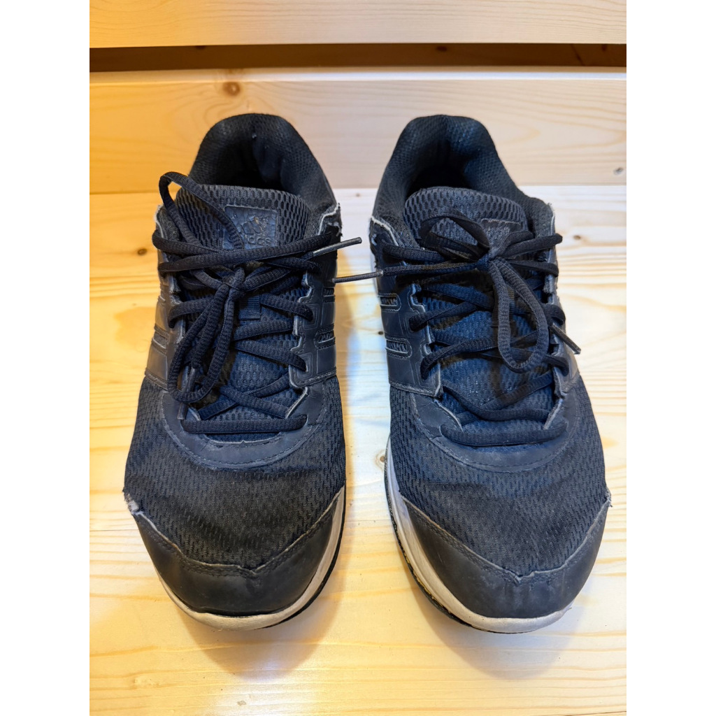 รองเท้า วิ่ง  adidas ใส่แล้วเป็นวัยรุ่นเทสดี UK8🔥🔥จัดส่งภายใน1วัน🔥🔥