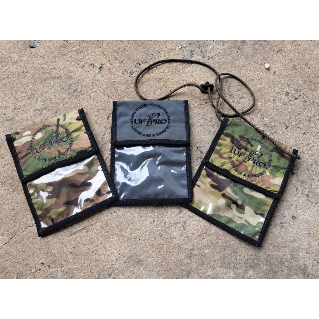 กระเป๋าห้อยคอ UF PRO Neck ID Holderสำหรับใส่นามบัตร