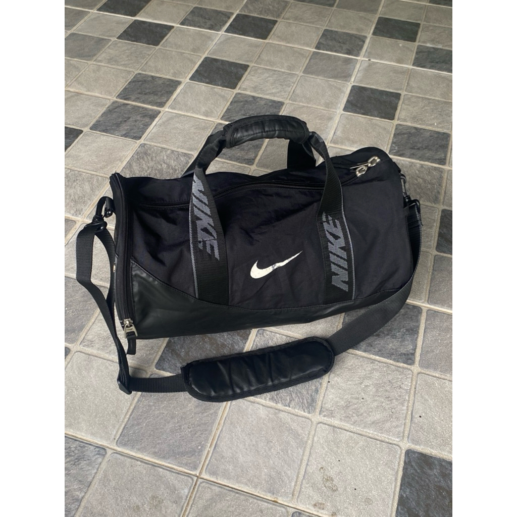 Nike Vintage Training Duffel Bag Black 🎲
