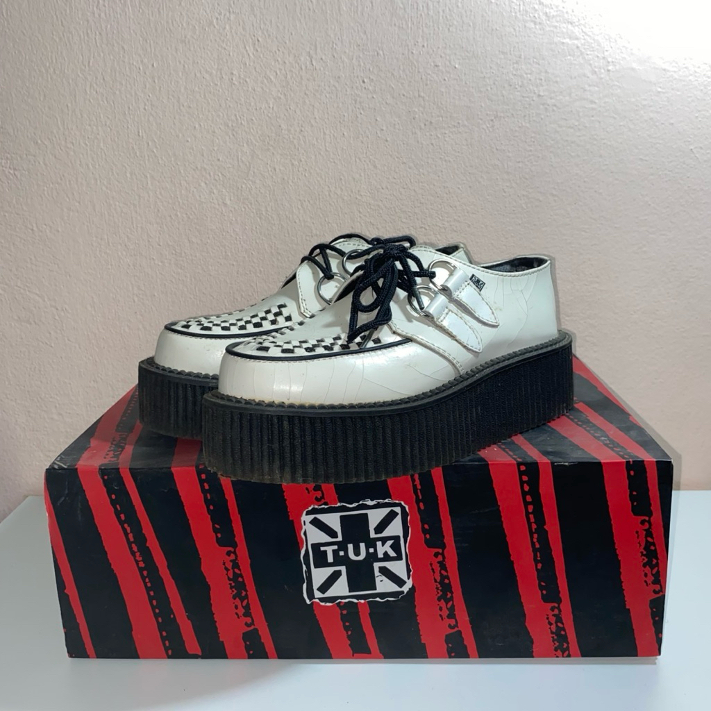 รองเท้า มือสอง ของแท้ T.U.K. Shoes White Leather Viva Mondo Creeper Platform Oxfords สภาพดี