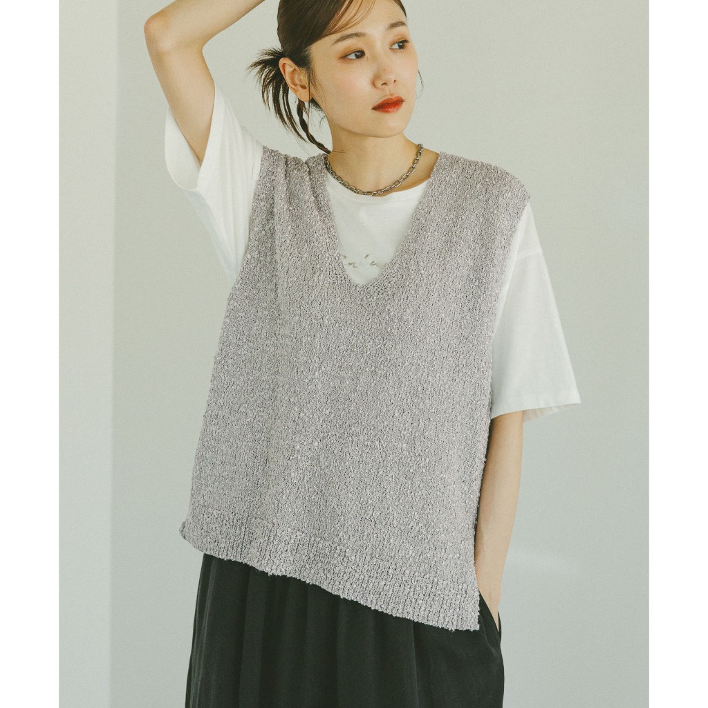 GLOBAL WORK เซ็ตเสื้อกั๊กและเสื้อยืด ซักเครื่องได้ Tape Yarn Vest & Short Sleeves T-Shirt