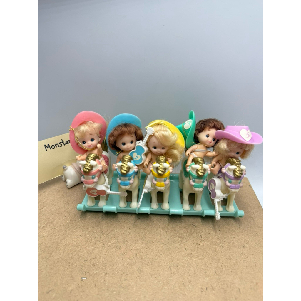 Vintage Quint Babies Rocking Horse Set Cowboy Hats Guitars Tyco 1989