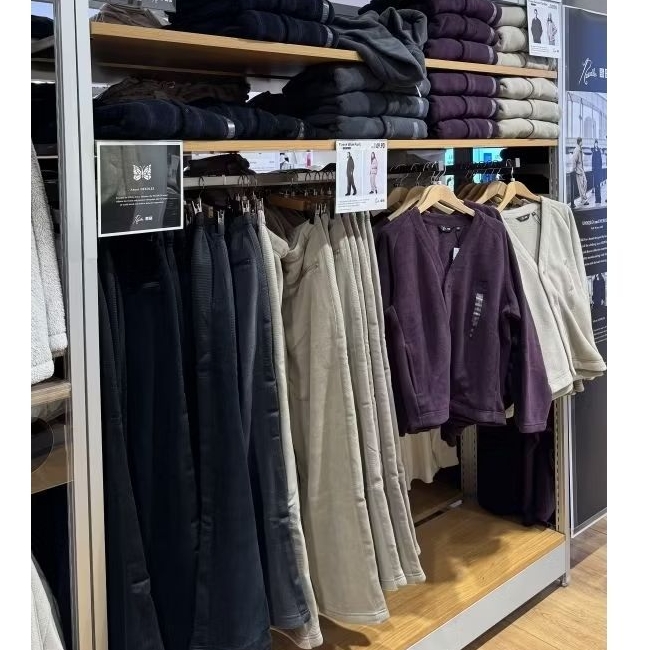 พรีออเดอร์ รับหิ้วของแท้ UNIQLO and NEEDLES มีทั้งเสื้อฟรีซ คาร์ดิแกน และกางเกง หิ้วจากช็อปไทยและฮ่อ