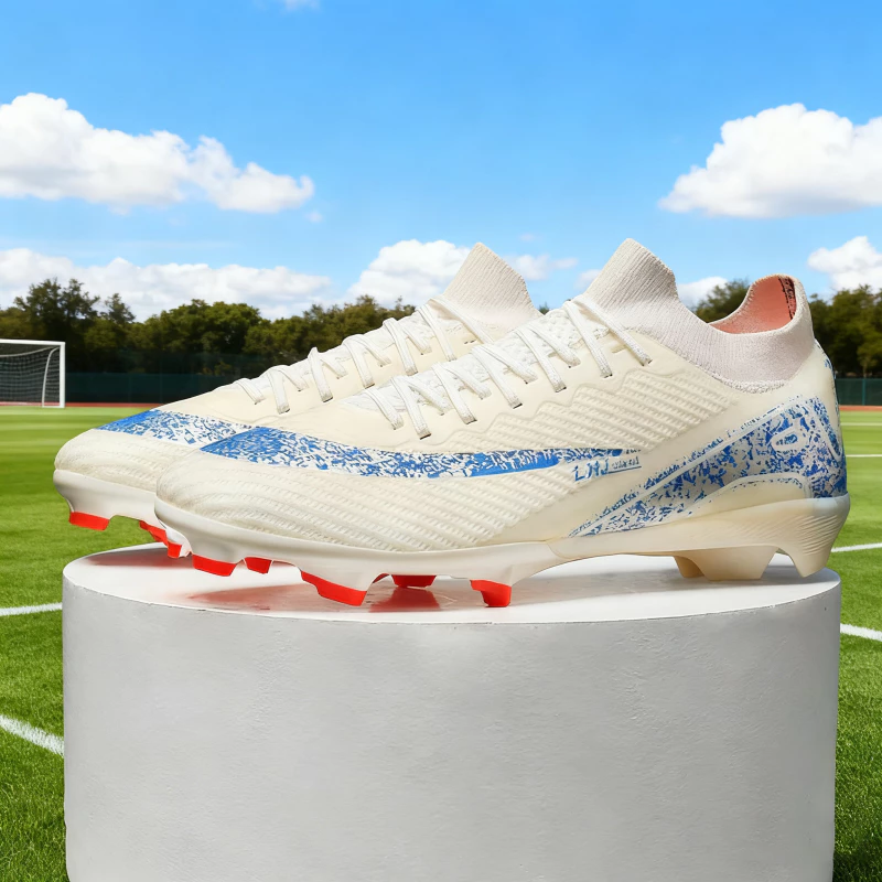 รองเท้าฟุตบอลมืออาชีพกลางแจ้ง รองเท้าสตั๊ด New style Outdoors FG Long Spikes Football Shoes