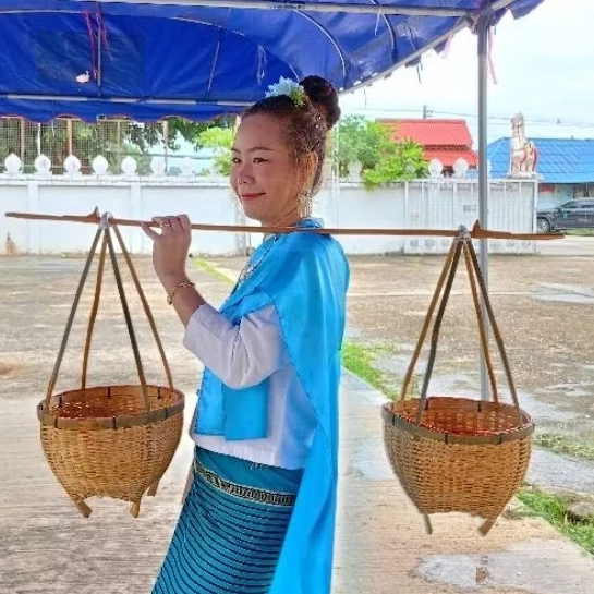กระบุงหาบเงินหาบทองในพิธีมงคลต่างๆ ไม่ตกแต่งใด ๆ (จะได้รับกระบุง2ใบ+ไม้คาน1อัน) **ส่งช้า2-3วันนะคะ**ช่วงคิวยาว
