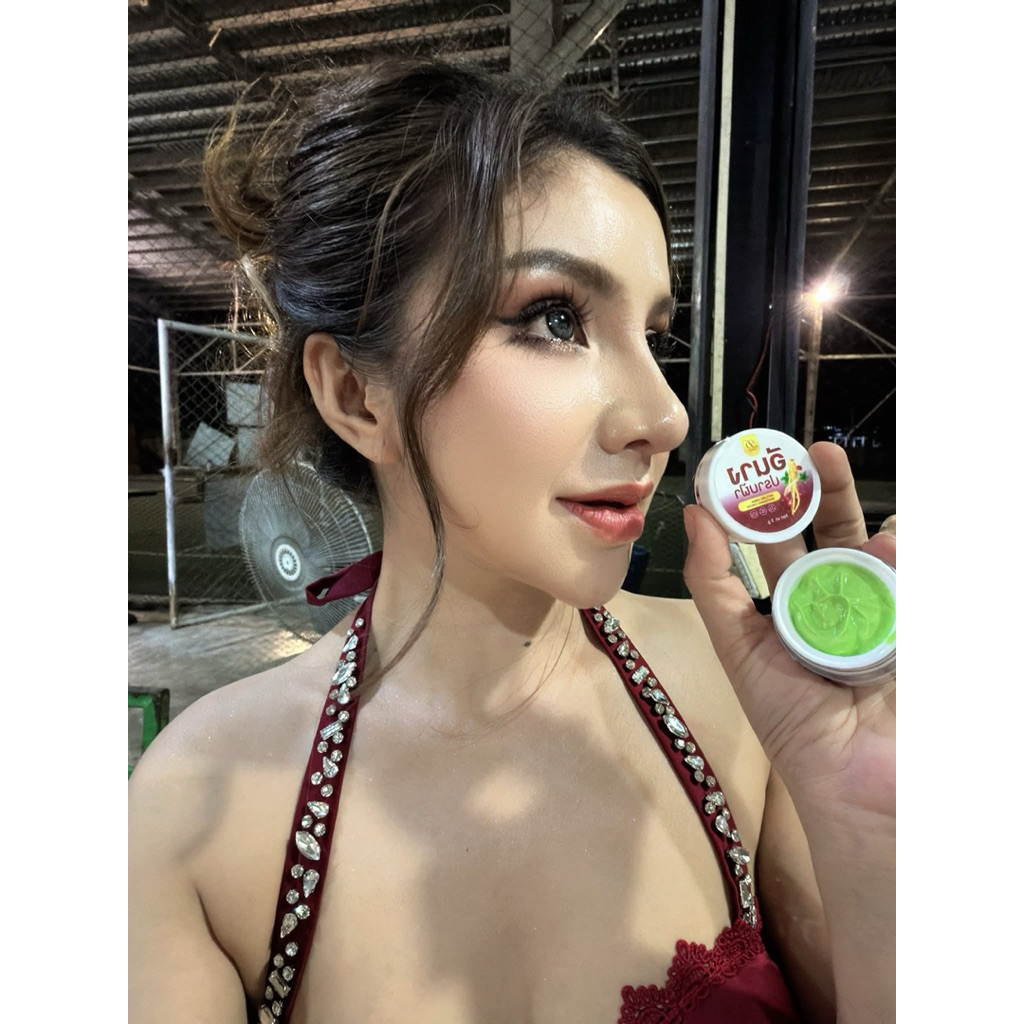 ครีมฝ้า [แบรนด์อี่นาง]1กระปุก159บาท5g