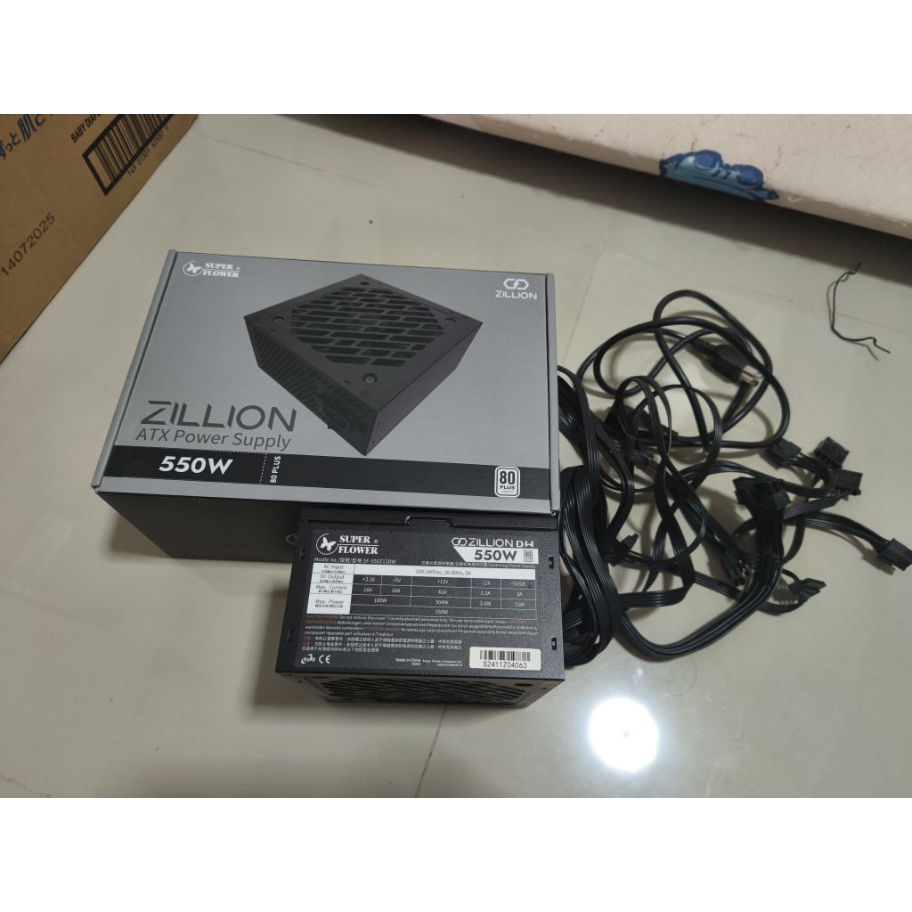 psu 550w 80+ white super flower zillion