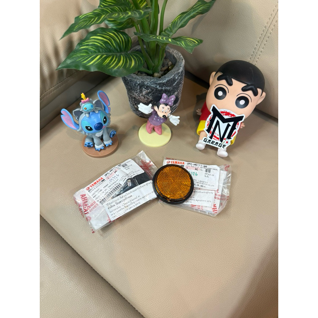 ทับทิม สะท้อนแสงแผงคอ SR400/500 (แท้)  ขายเป็นคู่