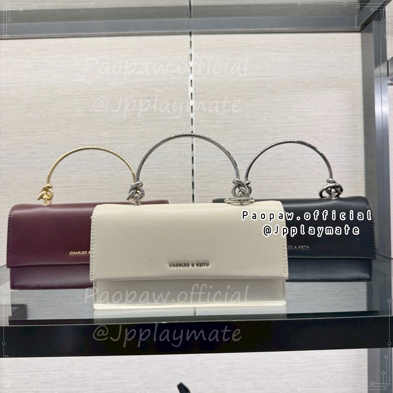 กระเป๋าสะพายข้าง Charles & Keith รุ่น Sculptural Kristine Wallet :  CK6-10840559 แท้จากชอป