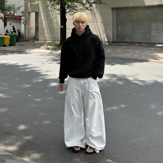[ สินค้าเข้าเยอะ ] Karants เสื้อฮู้ดสวมศีรษะ Cropped Boxy ผ้าฟลีซ แต่งผ้าปะ สำหรับผู้ชายและผู้หญิง - AK34