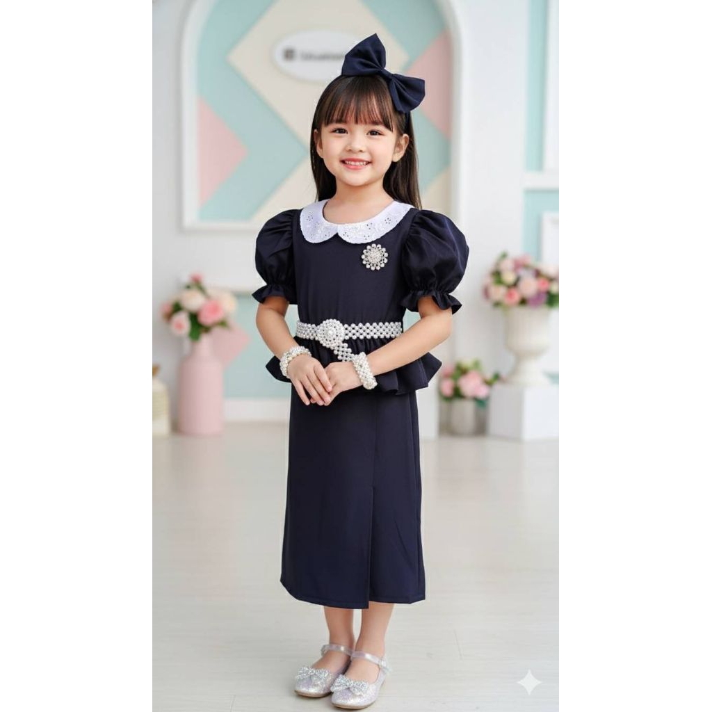 Ndd // ชุดไทยเด็กหญิงสีดำ ปกลูกไม้ฉลุ เซ็ต 3 ชิ้น เสื้อคอปกลูกไม้ฉลุ เอวระบายแขนตุ๊กตา+กระโปรงป้ายทบ