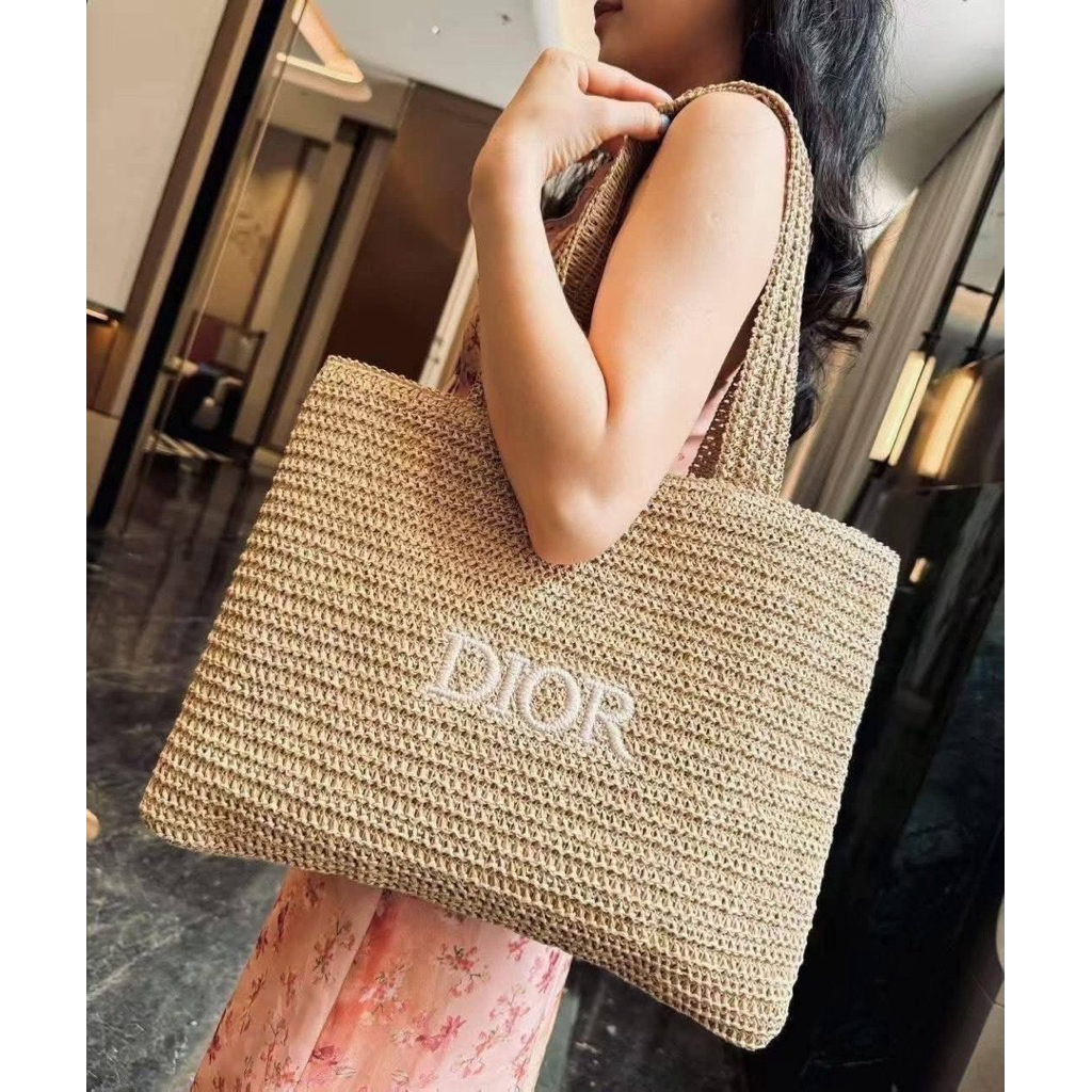 Dior Tote Bag กระเป๋าสาน