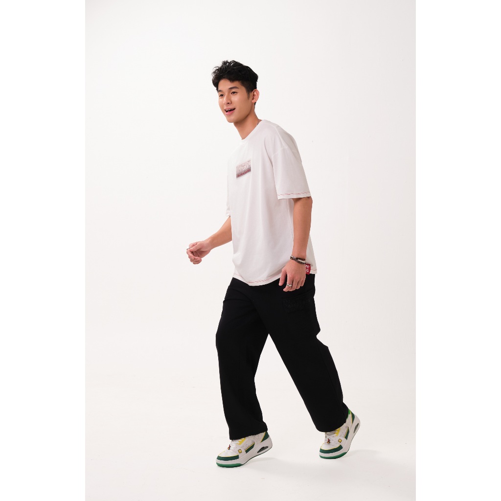 Skechers สเก็ตเชอร์ส เสื้อยืดแขนสั้นยูนิเซ็กส์ Unisex Nintendo Super Mario Short Sleeve Tee - SL325U545-00QF