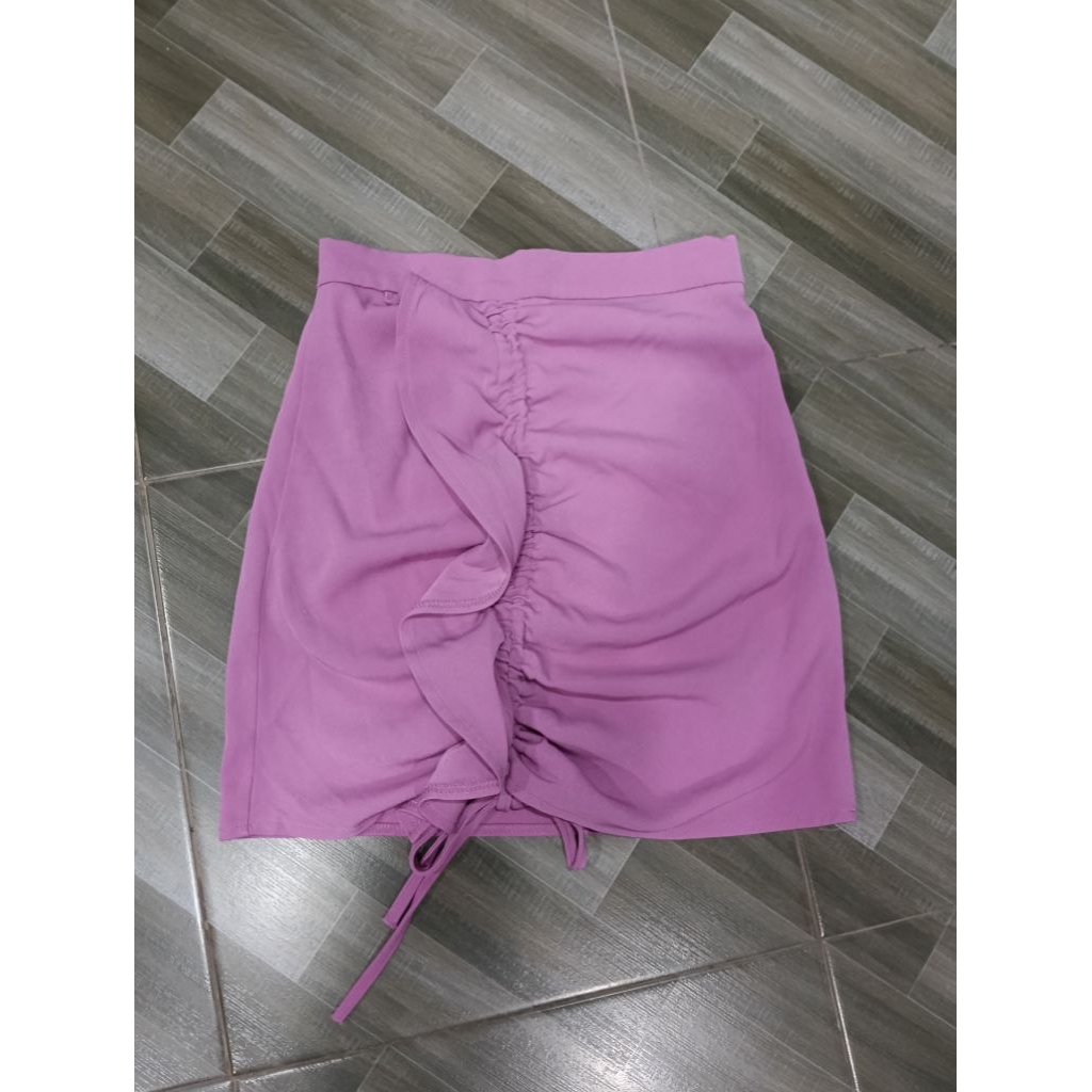 เสื้อ ป้าย ประดับ pradap ตัวละ 80 z.s รับตัวไหน ระบุมาด้วยนะคะทางแชทได้เลย