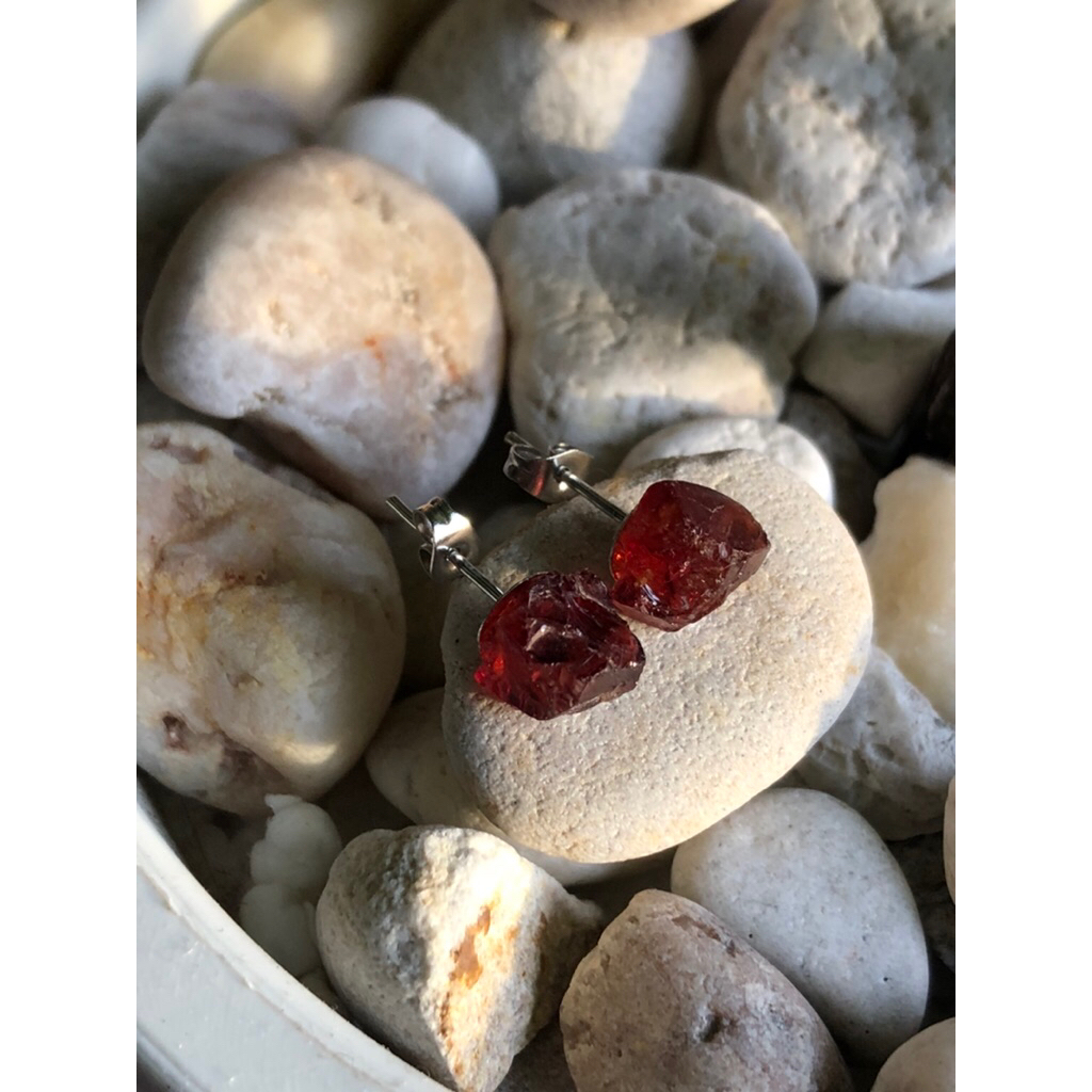 garnet stone Lucky Stone Earrings Simple Irregular Fashion Jewelry For Wedding Birthday Party💜🤍💜
