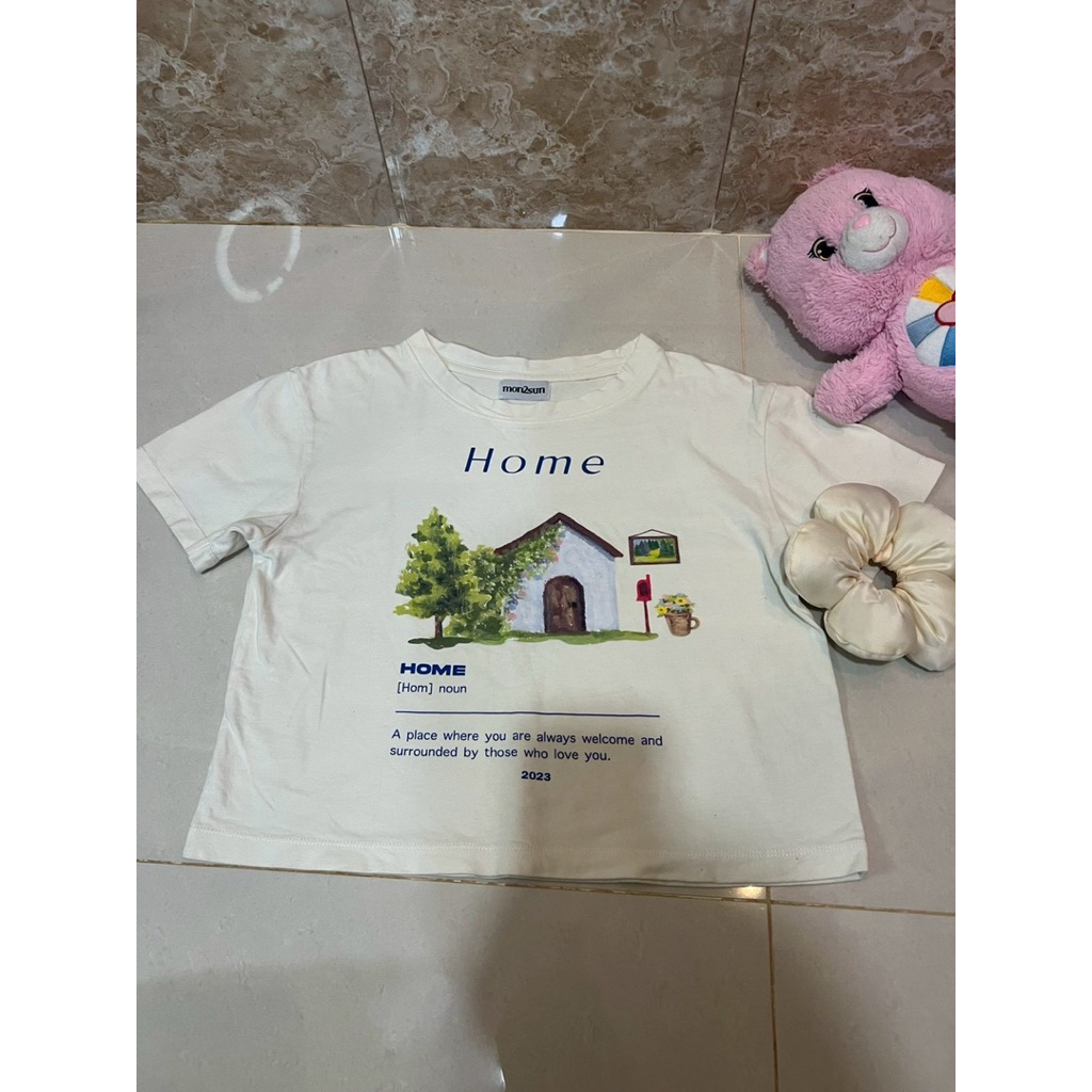 Mon2Son ครอปน่ารักมาก สกรีนใหม่ไม่แตกร้าว ลายนี้shopไม่มีแล้ว