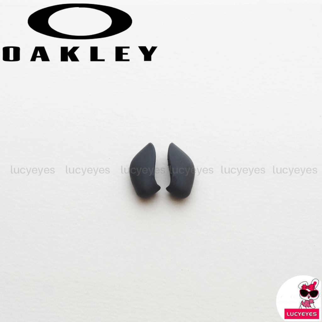 อะไหล่แป้นจมูก OO แบบเกี่ยวสีเทา (ไม่เอเชีย) สามารถใส่กับแว่นรุ่น OO9112, FLAK JACKET,  OO9153, HALF