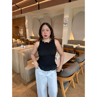 Shino Top เสื้อครอปแต่งสม็อค ใส่แล้วคิ้วทึสุดๆ อก36-48