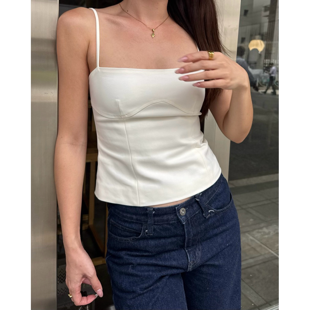 Lahv The Label - Gabriela Bustier Top เสื้อสายเดี่ยวสม็อค