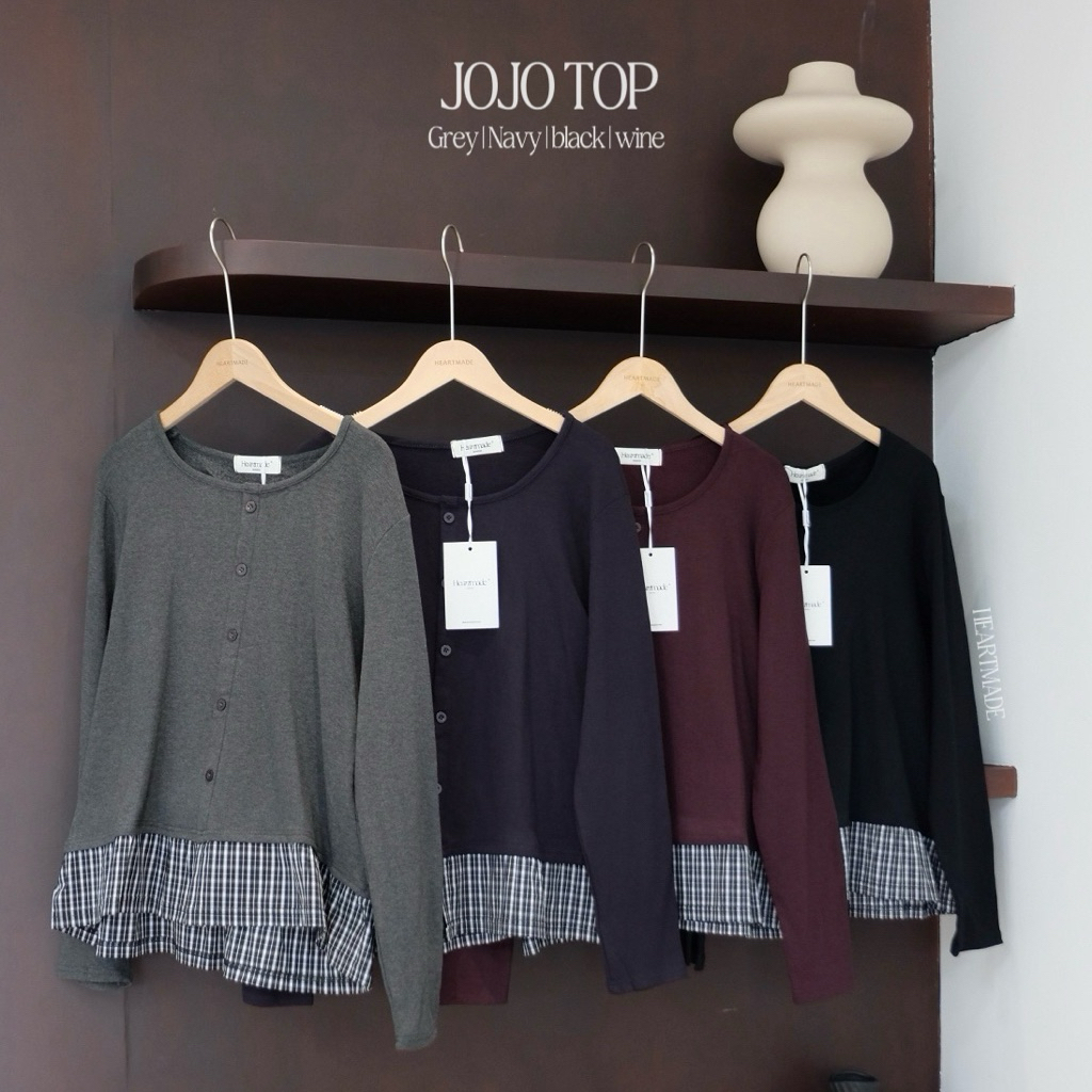 (C65) Heartmade-Jojo top(เสื้อยืดคอกลมกระดุมแต่งปลายลายสก๊อต)