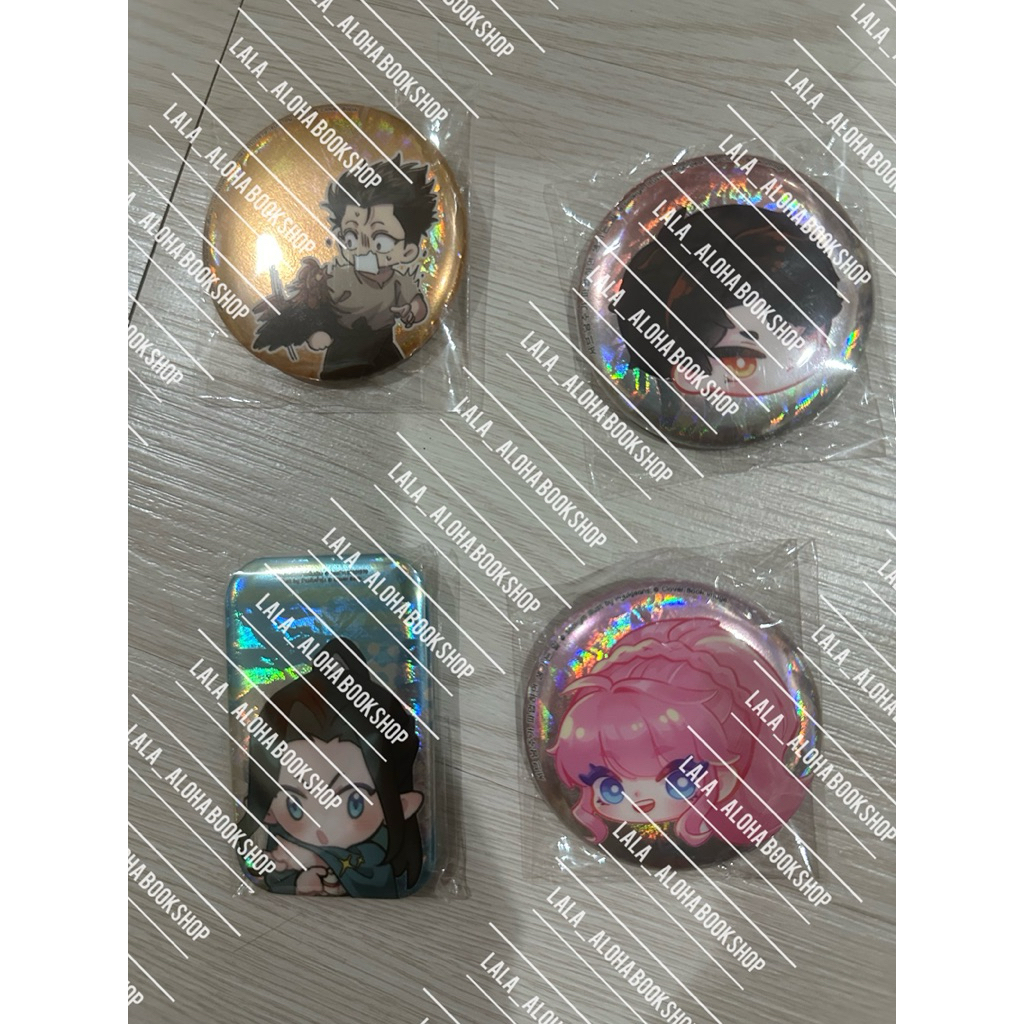 Premium Cloverbook งานหนังสือรอบเดือนตุลา 2568 (เข็มกลัด / พัด / โฮโลแกรม )