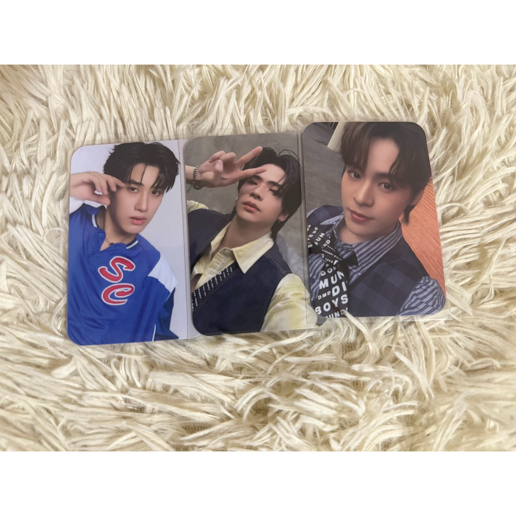 DMD Gen3 : Random Selfie Cards