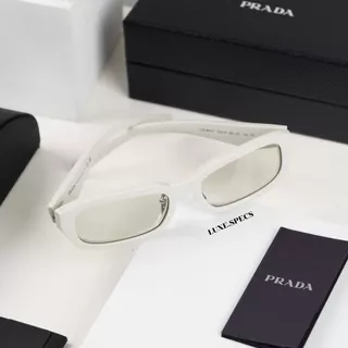 แว่นกันแดด PRADA รุ่น PR B06SF มีให้เลือกหลายสี อุปกรณ์ครบ ของแท้รับประกันศูนย์ไทย