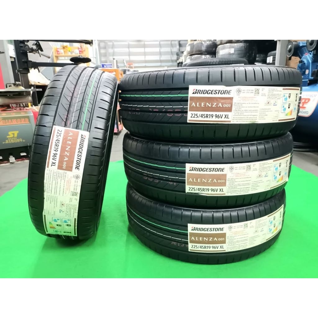 ยางใหม่ค้างปี 225/45R19 Bridgestone Alenza 001 ผลิตปี 2023 ประกันบวม 2 จัดส่งฟรีมีเก็บปลายทาง มีบริการติดตั้ง