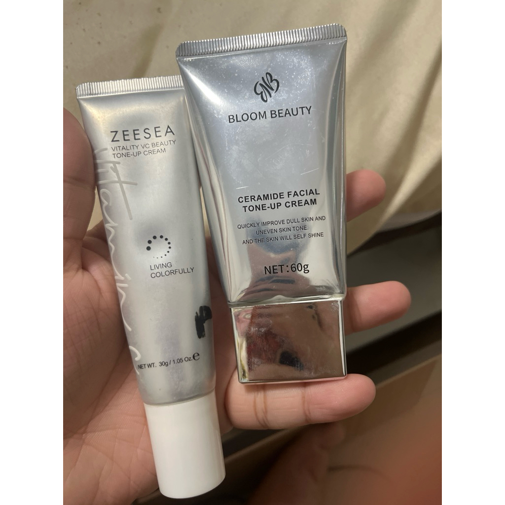 Bloom beauty tone up แถม tone up zeesea