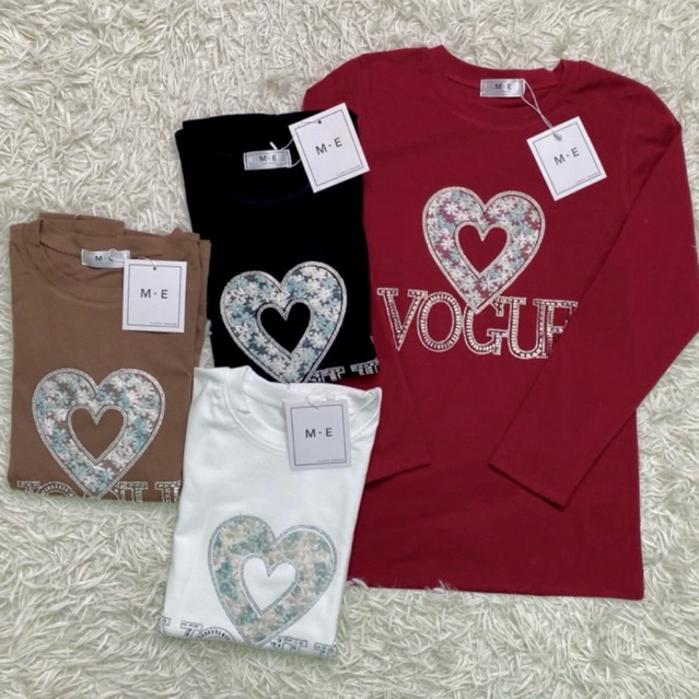 เสื้อยืดคอกลมแขนยาว รีดเพชรลายหัวใจ Vogue ป้าย ME
