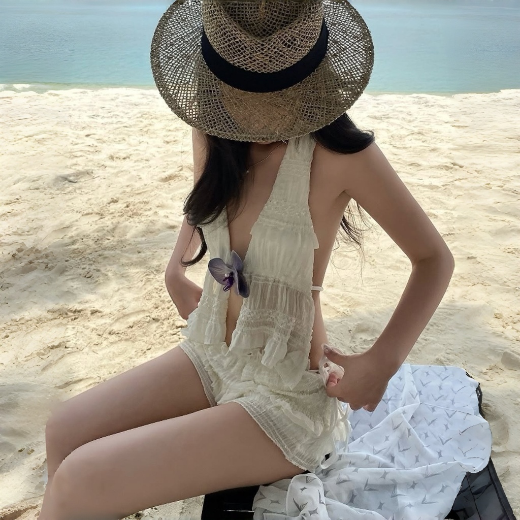 เซ็กซี่  ชุดว่ายน้ำ  คอวี ดีไซน์ผูกที่หน้าอก  การออกแบบแบบจีบ  ชุดว่ายน้ำแฟชั่น  ทูพีช  ส่งไวจากไทย - รูปที่ 4