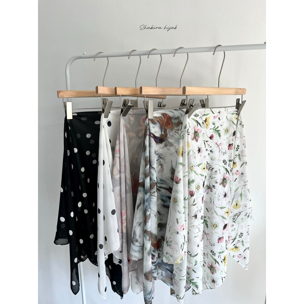 ผ้าคลุมสามเหลี่ยมชีฟองพิมพ์ลาย