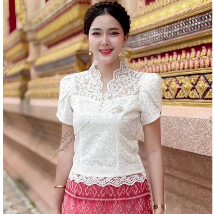 KK - (เฉพาะเสื้อ) เสื้อไหมลูกไม้แขนสั้น เสื้อลูกไม้สีขาวงา พร้อมส่ง มีอก32-44 เสื้อใส่ไปทำบุญ ออกพรรษา ออกงานต่างๆไปวัด