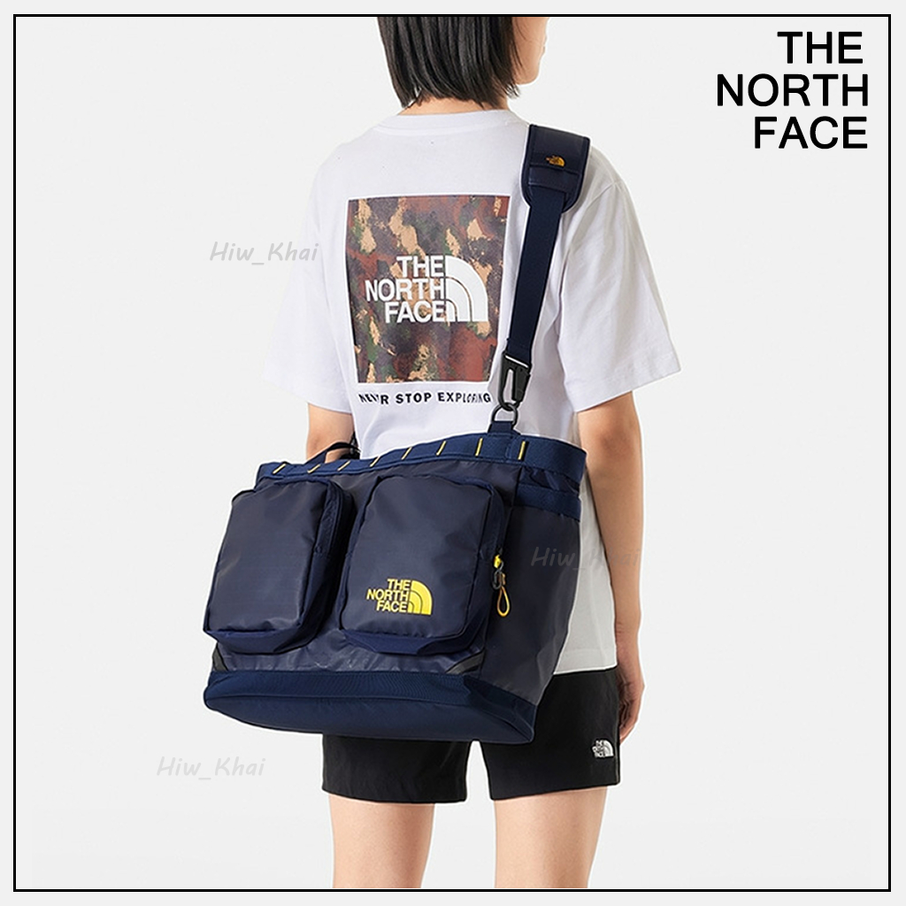 *พร้อมส่ง* กระเป๋าสะพายข้าง The North Face 25L Tote Bag NF0A81BMH7I กระเป๋าTNF