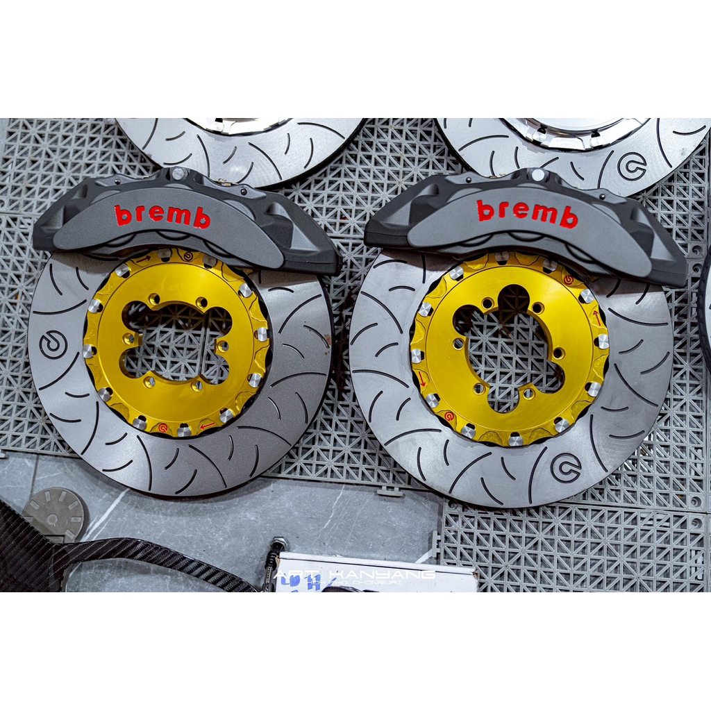 เบรค BYD U8 6 pot จาน355