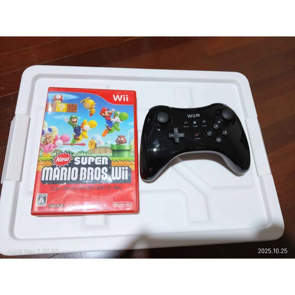 จอย Wii U Pro Controller ของแท้ Nintendo (สีดำ)