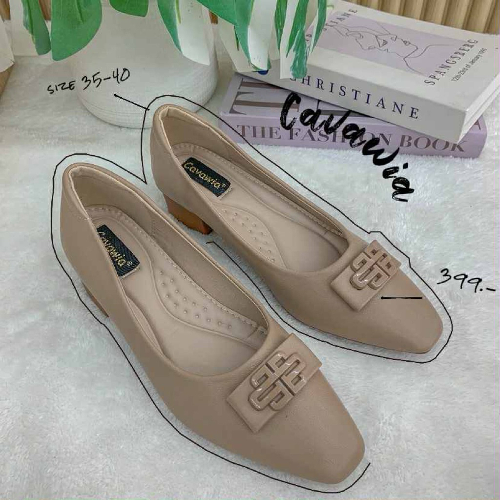 รองเท้าคัชชู Cavawia