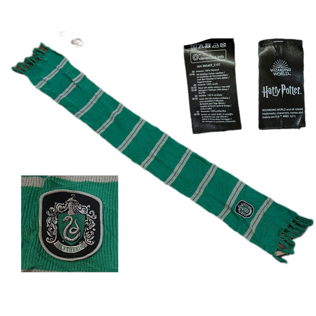 ผ้าพันคอ แฮร์รี่ แท้มือสอง Slytherin Harry Potter The Wizarding World Scarf *Used