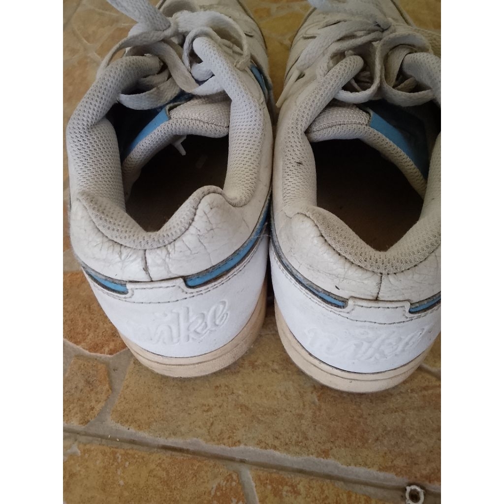 Nike แท้ สวยไม่มีตำหนิ 100% size us9