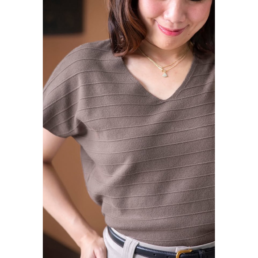 ms.cloudycotton - Nozy To เสื้อคอวี ไหมพรมเนื้อนิ่ม ใส่ไม่คัน ไม่ร้อน ยืดเยอะ