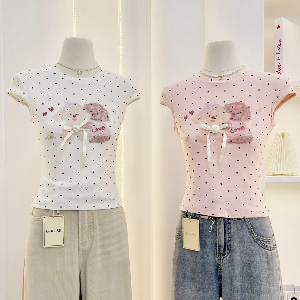 3 สี - เสื้อครอปคอกลมแขนเต่อ ลายจุด พิมพ์ลายน่ารักแต่งโบว์ที่อก งานน่ารัก ผ้านิ่ม เกาหลีสุดๆ G-rose (G034)