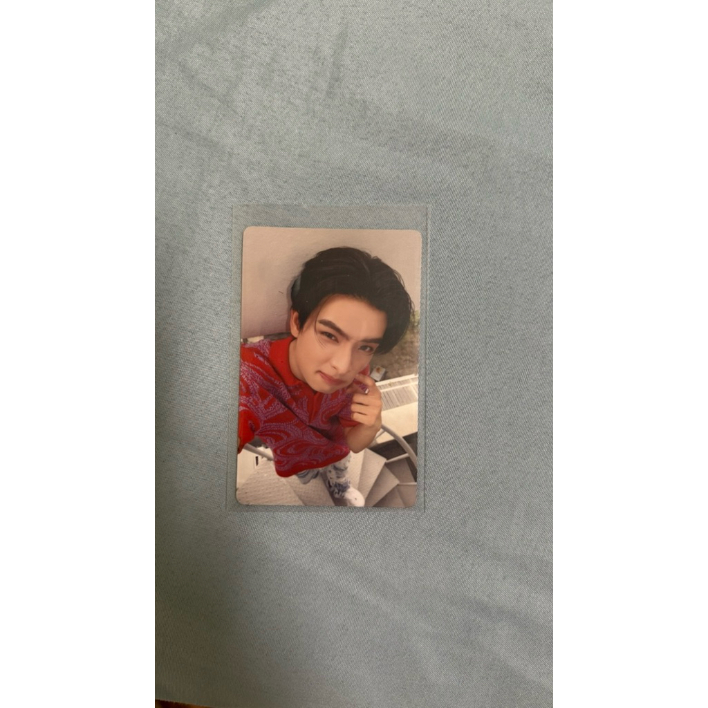 BUS 1ST ANNIVERSARY PHOTOCARD